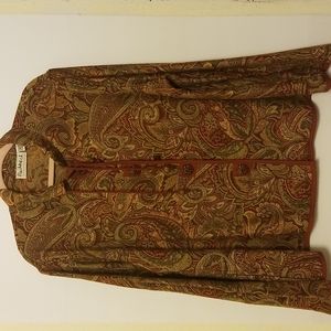 Light decorative coat.